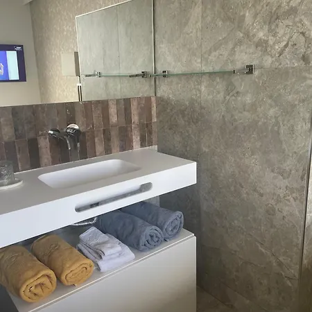 شقة Private & Terrace, Pool *