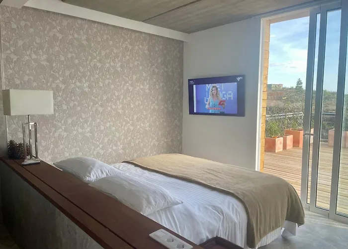 Private & Terrace, Pool Apartment Granadilla De Abona